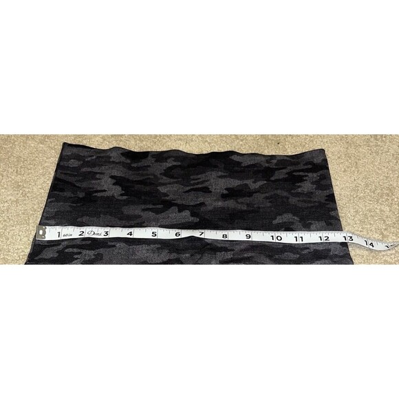 Spanx (Large) Leggings Look At Me Now Seamless Womens Black Camo FL3515 Workout - Picture 7 of 10